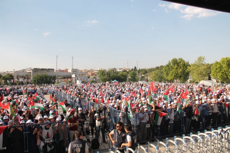 Şanlıurfa'da Erbakan’ın katılımıyla "Filistin için Kıyama Davet" mitingi düzenlendi