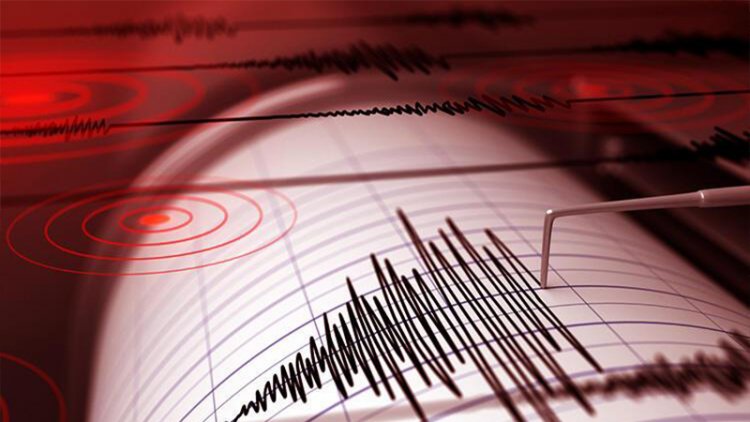 4.0 büyüklüğünde korkutan deprem!