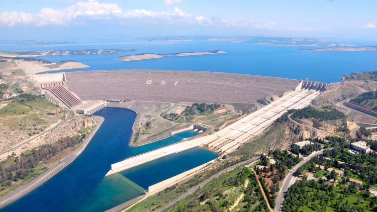 32 yaşındaki Atatürk Barajı'ndan ekonomiye dev katkı