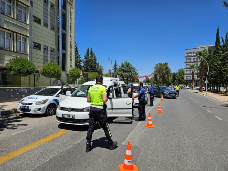 Şanlıurfa'da çeşitli suçlardan aranan 7 kişi yakalandı-EK