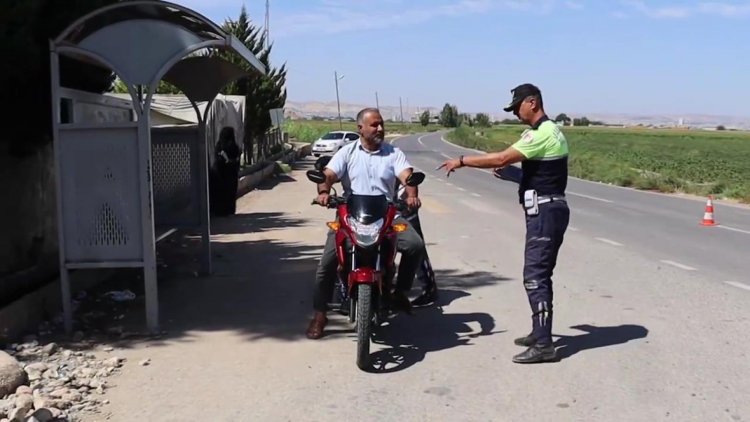 Şanlıurfa’da kurallara uymayan motosiklet sürücülerine ceza yağdı