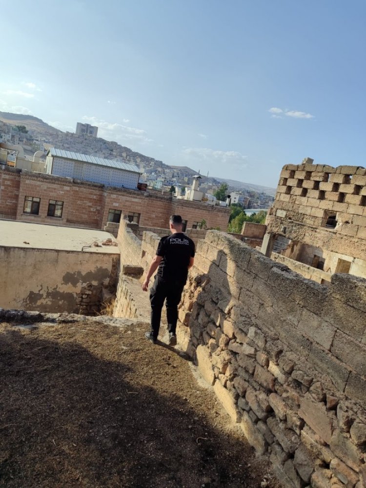 Şanlıurfa’da metruk yapılar tek tek arandı